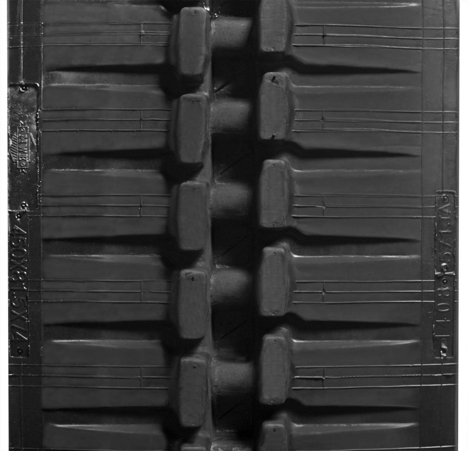 kubota kx080-4s2 set of 2 18" heavy duty mx tread rubber tracks (450x81.5x76)